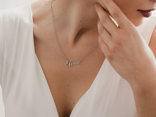 Collana personalizzata in oro con nome corsivo elegante ⭐ - Gioiello Personalizzabile - Gioielleria Cortese Ornella